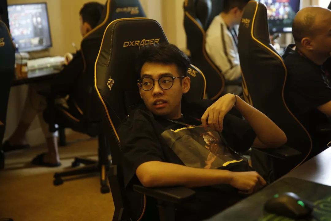 外媒统计：最慢对英雄造成0伤害的世界记录 Ming泰坦成终极战犯