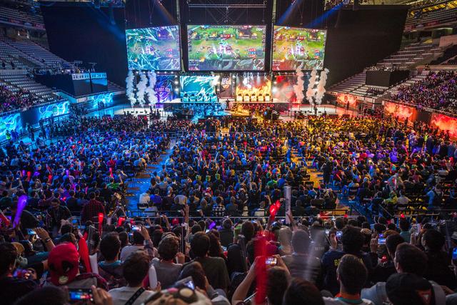 LCK官方解释条款：拿到3次LCK及2次世界赛冠军才开启减免